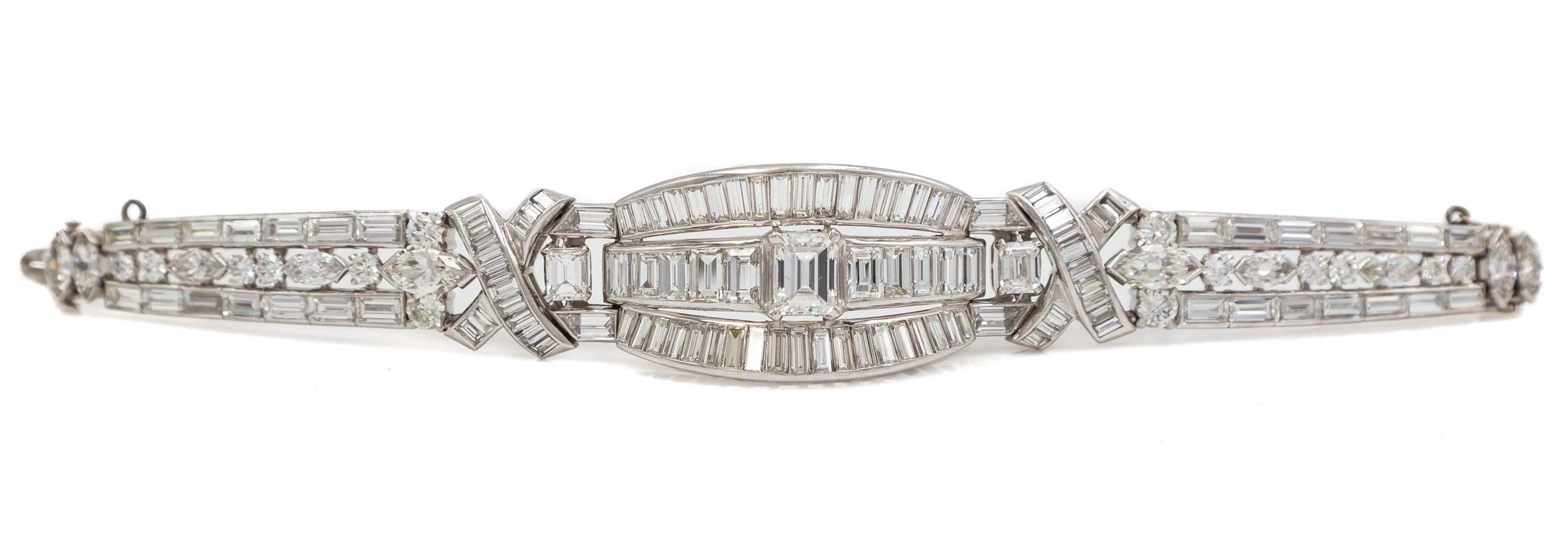 APPROX. 32.35 CT DIAMOND AND
