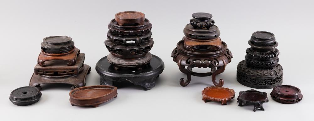 APPROX. FIFTEEN CHINESE WOOD AND