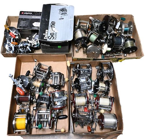APPROXIMATELY 35 PIECE LOT OF
