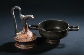 APULIAN RED FIGURE EPICHYSIS c