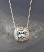 AQUAMARINE AND DIAMOND PENDANT