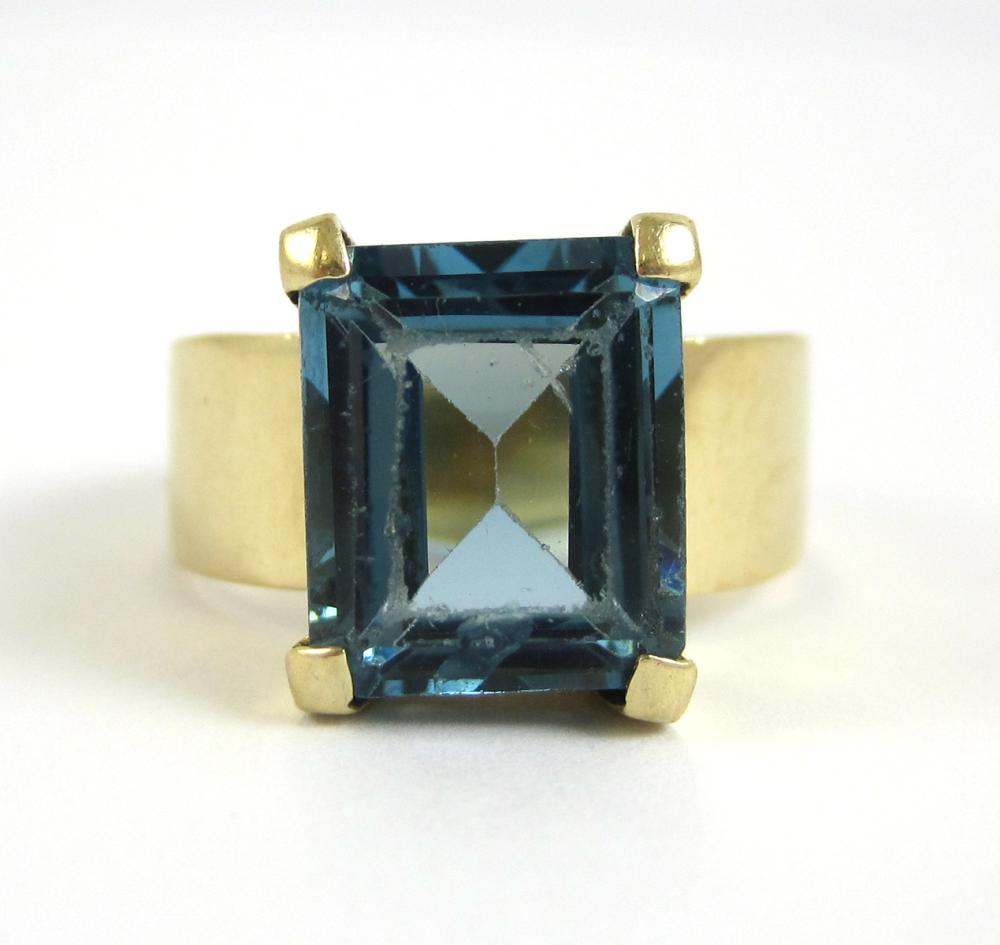 AQUAMARINE AND FOURTEEN KARAT