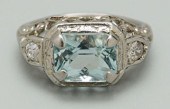 Aquamarine ring, center set mi