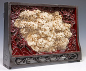ARAGONITE CRYSTAL CLUSTER IN C