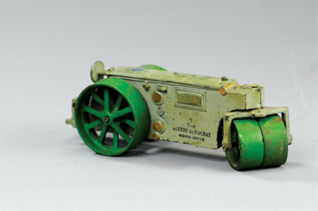 ARCADE AUSTEN AUTOCRAT ROAD