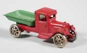 ARCADE CAST IRON TOY DUMP TRUC