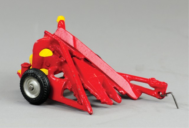 *ARCADE CORN PICKER WITH BOX C.
