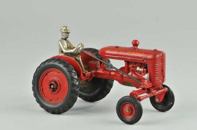 ARCADE FARMALL ''A'' CULTIVISION