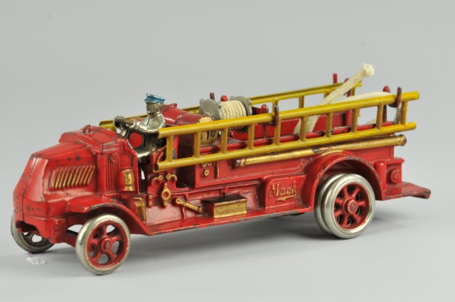 ARCADE MACK CHEMICAL TRUCK c.