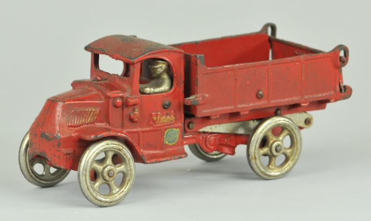 ARCADE MACK SCISSOR DUMP TRUCK c.