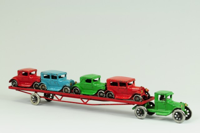 ARCADE MODEL ''A'' CAR CARRIER C.