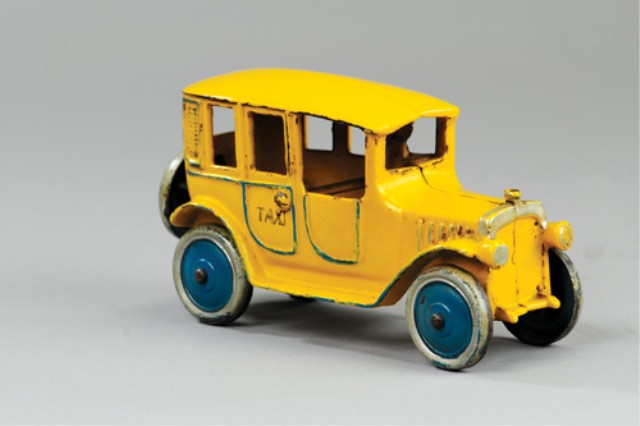 ARCADE NO. 3 YELLOW CAB Small scale