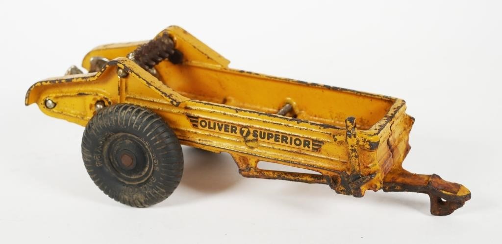 ARCADE OLIVER 7 SUPERIOR TRACTOR
