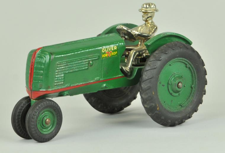 ARCADE OLIVER (70 ROW) CROP TRACTOR
