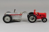 ARCADE TRACTOR WITH BOTTOM DUM