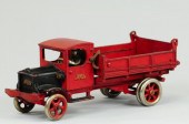 ARCADE ''WHITE'' DUMP TRUCK Ar