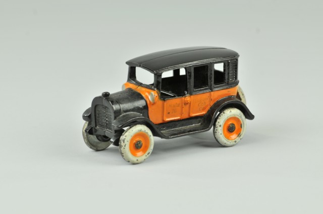 ARCADE YELLOW CAB Cast iron painted