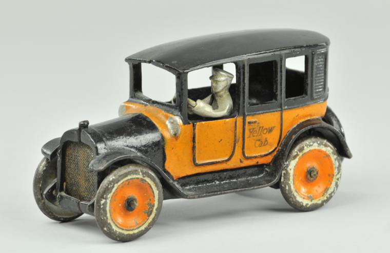 ARCADE YELLOW CAB Cast iron very