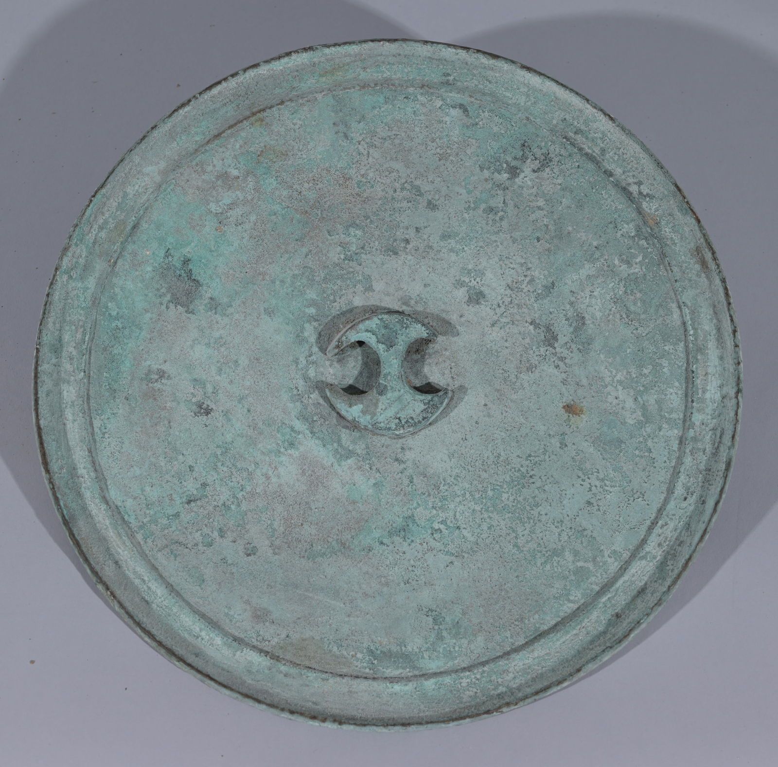 ARCHAIC CHINESE BRONZE
