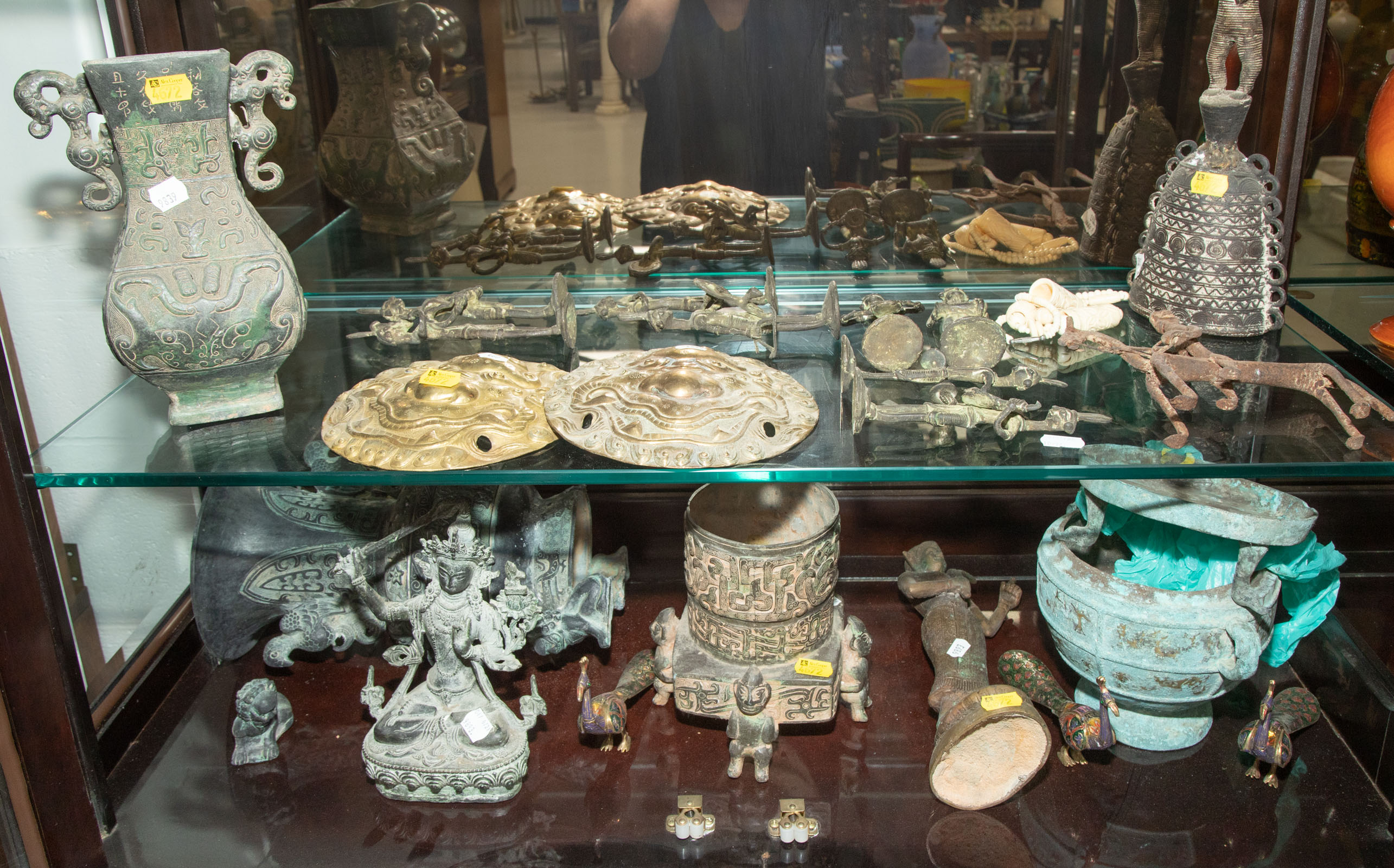 ARCHAIC STYLE CHINESE BRONZE;