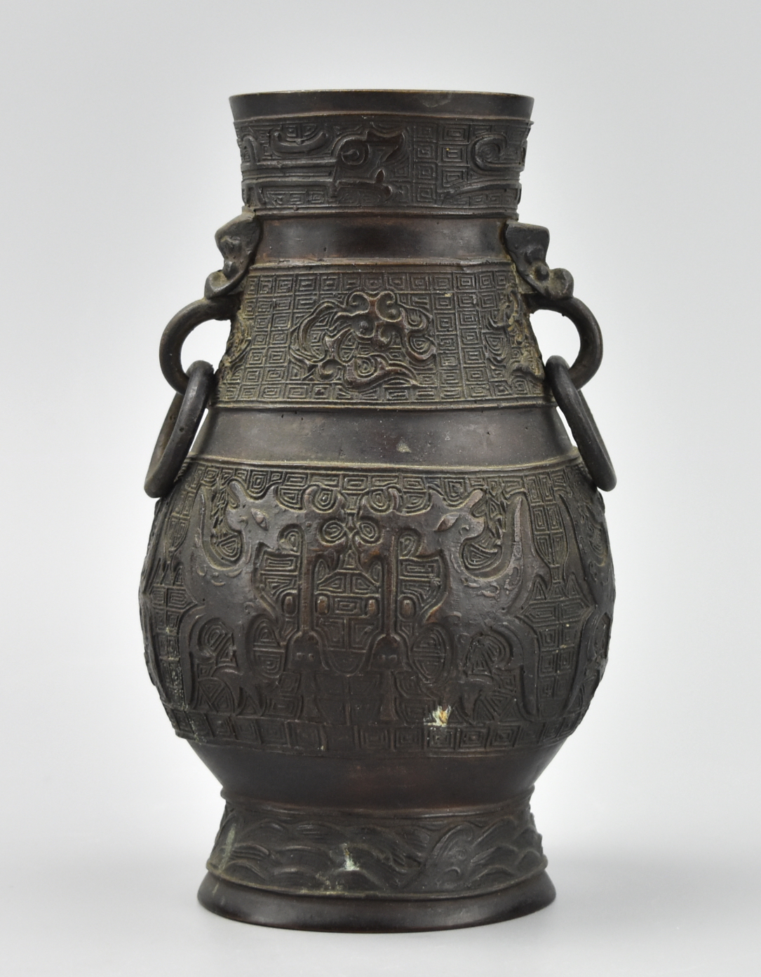 ARCHAIC STYLE CHINESE BRONZE