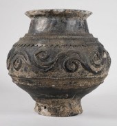 ARCHAIC STYLE POTTERY JARAntiq