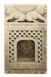 ARCHITECTURAL CARVED STONE WAL