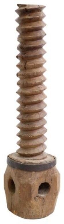 ARCHITECTURAL GRAPE PRESS SCREW