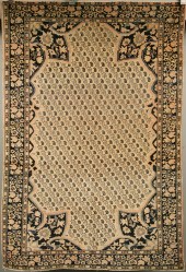 AREA RUG - 3'4'' x 4'11'' - Pe