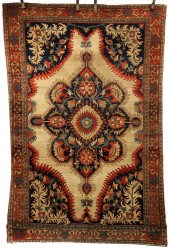 AREA RUG - 4' 4'' x 6' 6'' - E