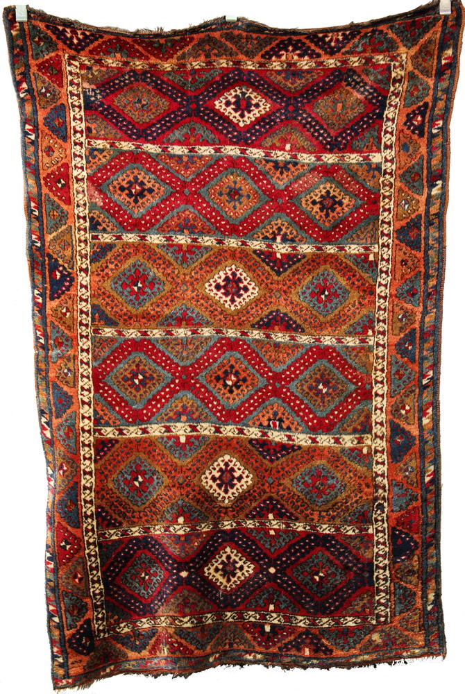 AREA RUG - 4' X 6'2'' - Yuruk