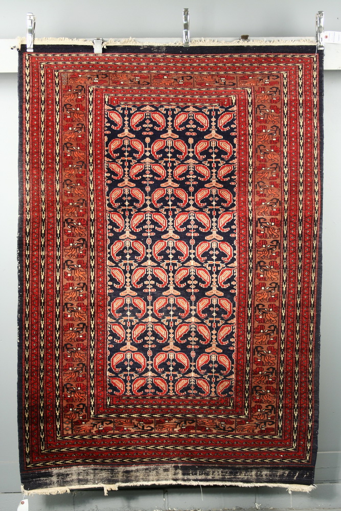 AREA RUG - 4'2'' x 6'1'' - Oriental