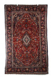 AREA RUG - 4'3'' x 6'11'' - Pe