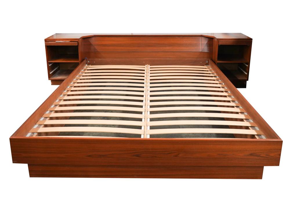 ARENKIEL / TORRING DANISH MODERN