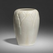 Arequipa Pottery. Vase with le