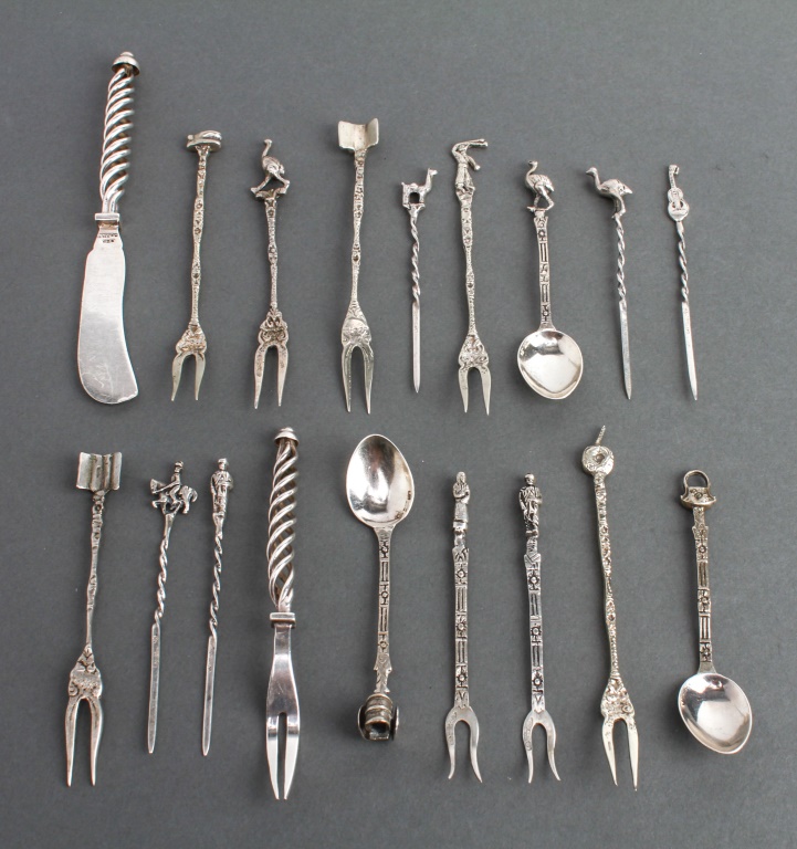 ARGENTINE & MEXICAN SILVER HORS