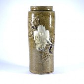 ARIE MEADERS DECOARTED VASEpot