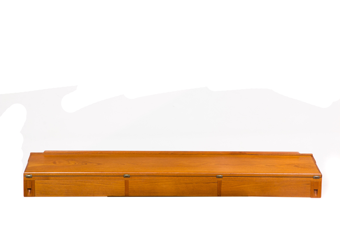 ARNE HOVMAND-OLSEN, WALL-MOUNTED