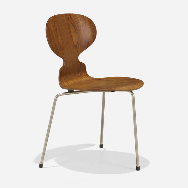 Arne Jacobsen. Ant chair, model