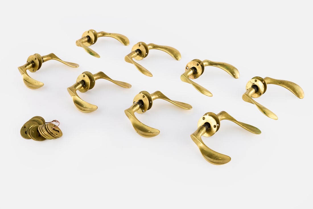 ARNE JACOBSEN, DOOR HANDLES (8)ARNE