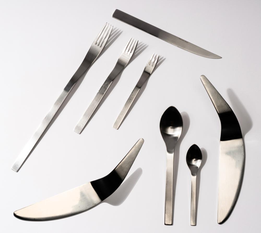 ARNE JACOBSEN / GEORG JENSEN