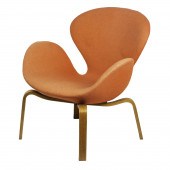 ARNE JACOBSEN, SWAN CHAIR Arne