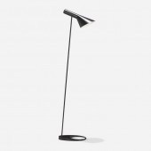 Arne Jacobsen. Visor floor lam