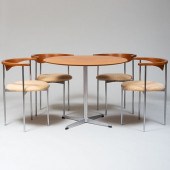 ARNE JACOBSON FOR FRITZ HANSEN