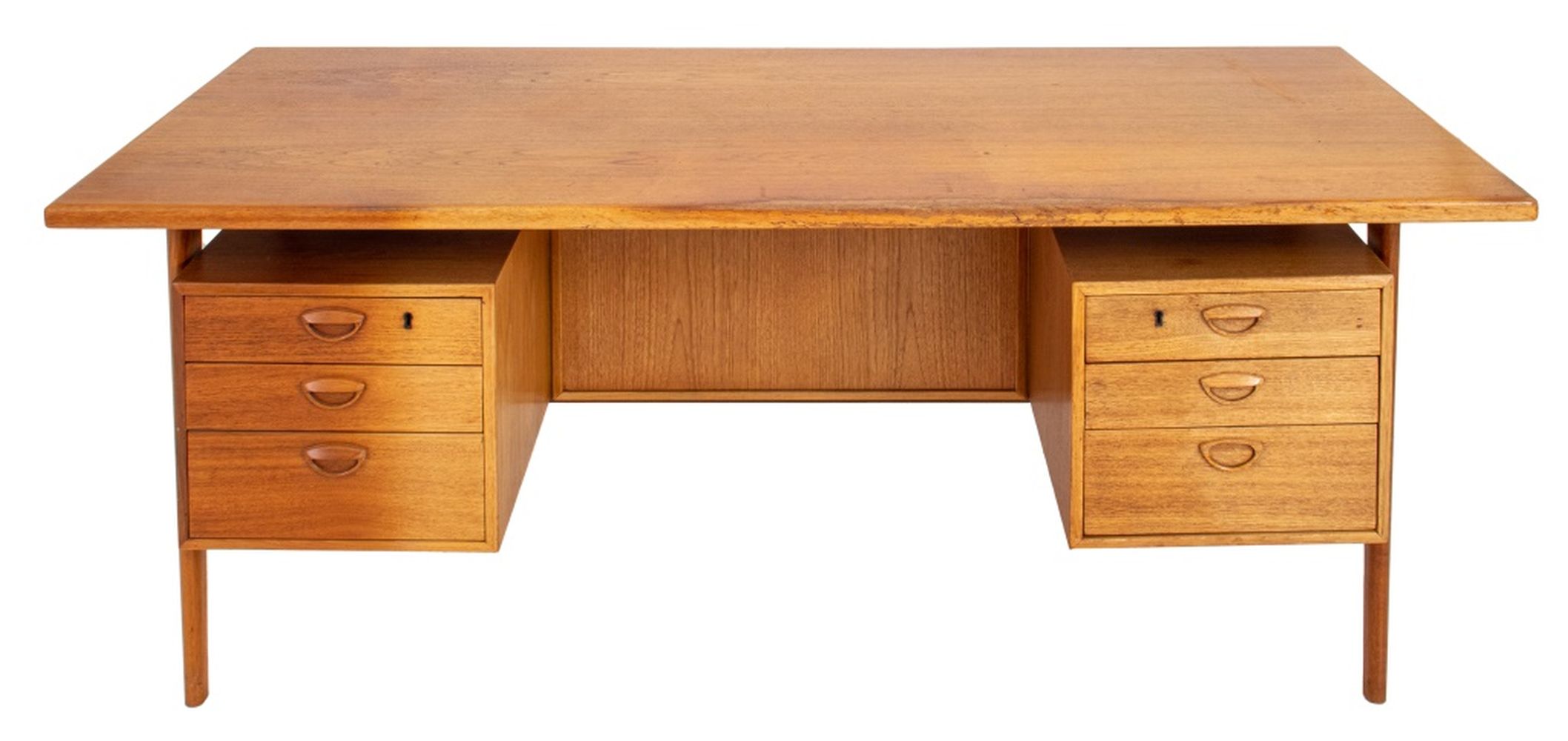 ARNE VODDER ATTR. DANISH MODERN