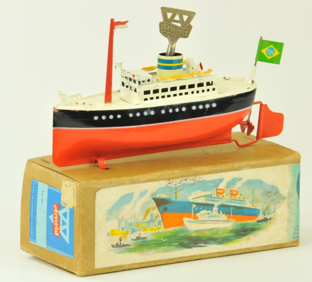 ARNOLD BOXED OCEAN LINER #2025/16