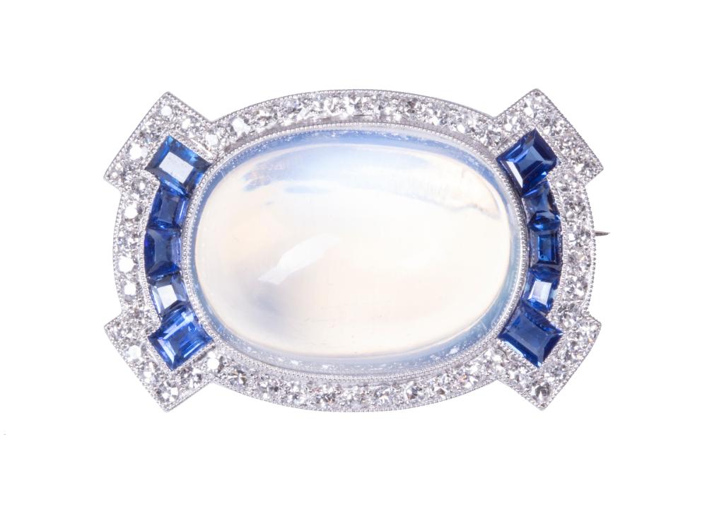 ART DECO 14 KT. WHITE GOLD,