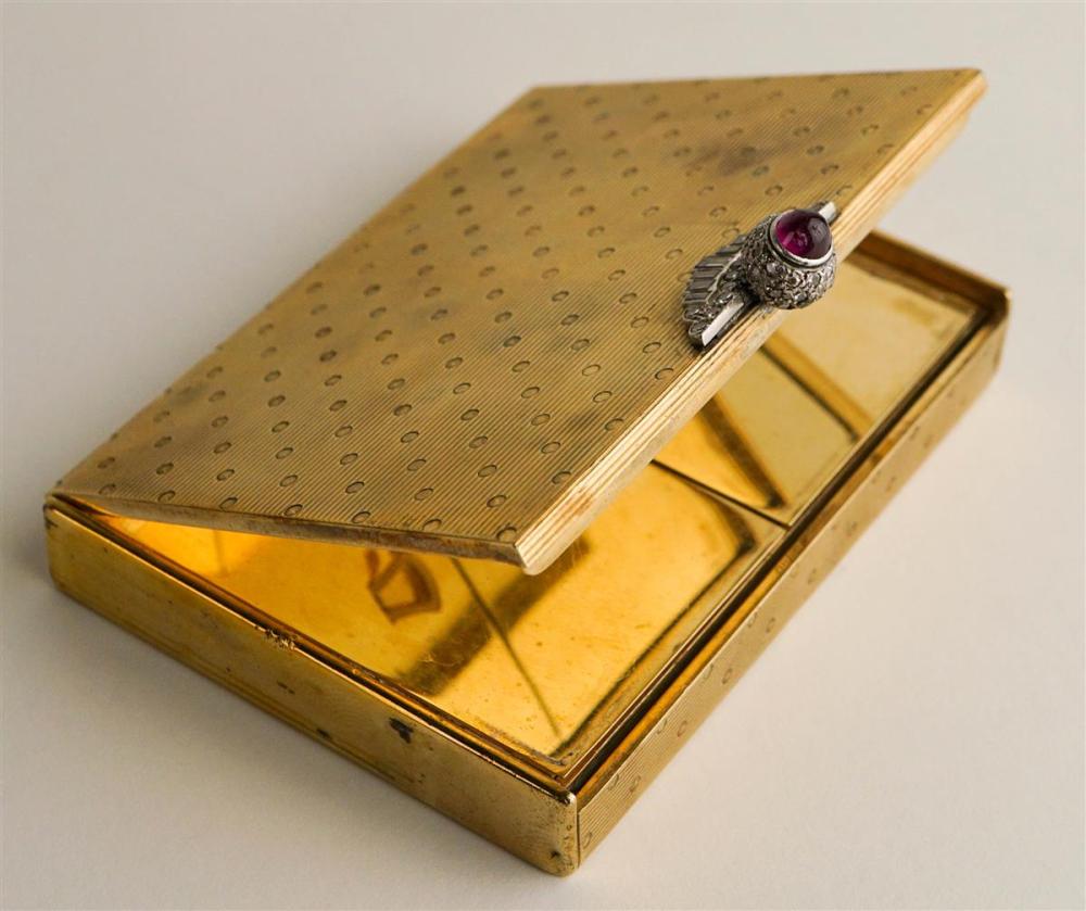 ART DECO 9CT YELLOW GOLD FACIAL