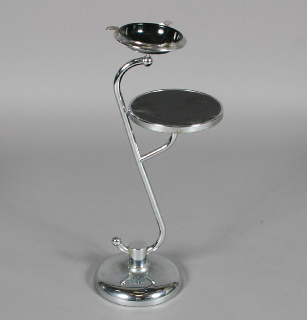 Art deco ashtray/stand; chrome clef