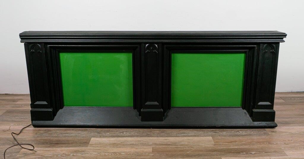 ART DECO GREEN GLASS ILLUMINATING